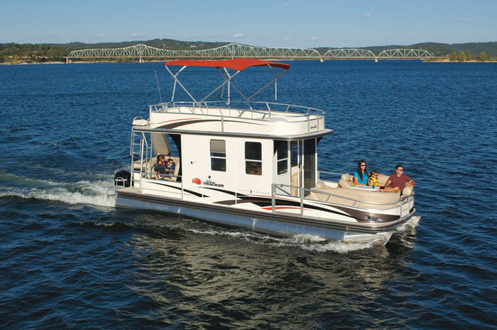 Research 2010 - Sun Tracker - Party Cruiser 32 on iboats.com