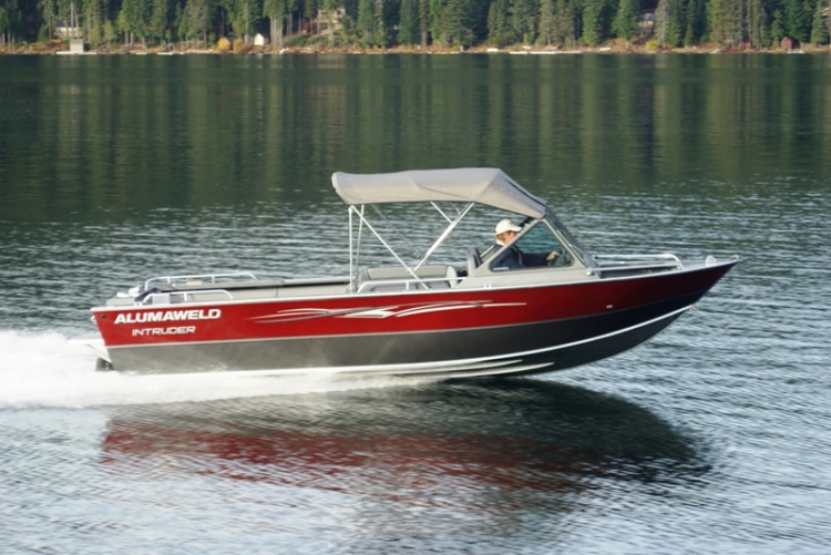 Research Alumaweld Boats - Intruder Inboard 22--V8 on 