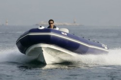 2009 - Avon Boats - A 620 dl