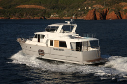 2014 - Beneteau Sailboats - Swift Trawler 52