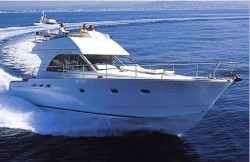 Beneteau Sailboats Antares 1380 Motor Yacht Boat