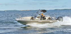2014 - Buster Boats - Magnum Pro