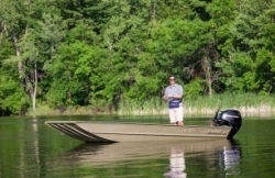 2016 - Crestliner Boats - 1546 Retriever Jon