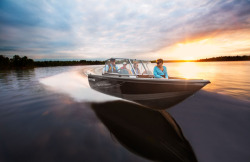 2017 - Crestliner Boats - 1650 Super Hawk