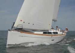 2014 - Dufour Yachts - 335