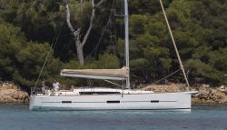 2018 - Dufour Yachts - Grand Large 460