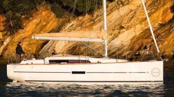 2019 - Dufour Yachts - Grand Large 310