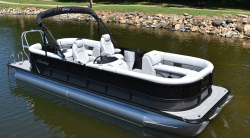 2020 - Encore Boat Builders - 200 Bentley Navigator