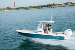 2015 - Everglades Boats - 243SS