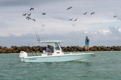 2019 - Everglades Boats - 253 CC