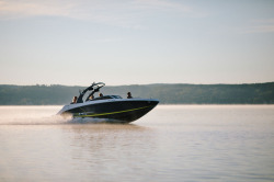 2020 - Four Winns Boats - HD220 RS Surf