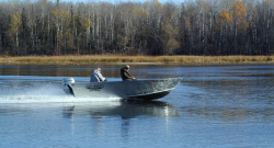 2015 - Lake Assault Boats - 18- Fishing