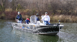2015 - Lake Assault Boats - 20- Fishing