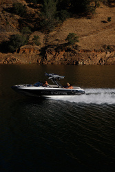 2010 - Malibu Boats CA - Wakesetter 23 LSV