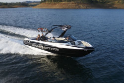 Malibu Boats CA Wakesetter 247 LSV