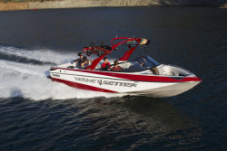 Malibu Boats CA Wakesetter 247 RX