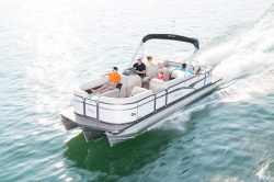 2015 - Manitou Boats - 25 Oasis VP