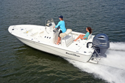 2017 - Nauticstar Boats - 2200 Sport