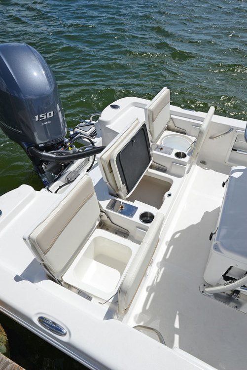 l_215xts-feature-aft-seating-open