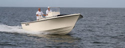 2012 - Parker Boats - 2100 Center Console