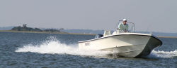2013 - Parker Boats - 2100 Big Bay