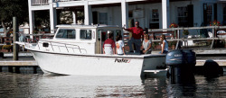 Parker Boats 2530 Walkaround Boat