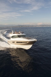 2015 - Prestige Yachts - Prestige 420