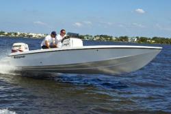 2013 - Renegade Boats - 22 Nomad