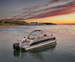 2013 - South Bay Boats - 925E