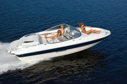 2013 - Stingray Boats - 208LR
