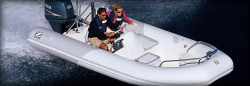 2011 - Zodiac Boats - Yachtline Deluxe 470 DL