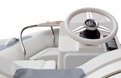 2015 - Zodiac Boats - Yachtline 340