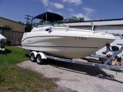 2000 - Rinker Boats - 242 Fiesta Vee