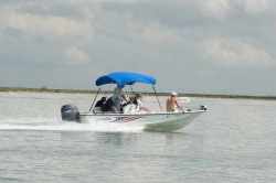Blue Wave Boats 190 Deluxe Center Console Boat