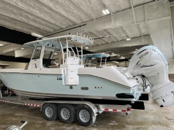 2023 Everglades Boats 335cc Lady's Island SC