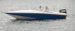2010 - Checkmate Boats - Pulsare 2000
