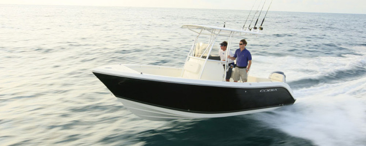 l_cobia-217-center-console-running-