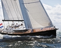 2011 - Contest Boats - 57CS