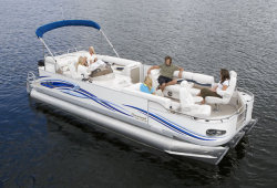 2011 - Crest Pontoon Boats - 22 Savannah LSTX