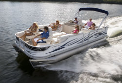 2011 - Crest Pontoon boats - 25 Savannah LSTX Family