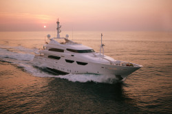 2009 - CRN Yacht - 46 Saramour