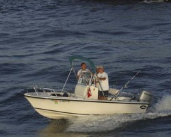 2011 - Dusky Boats - Dusky 17 Open