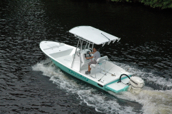 2015 - Dusky Boats - 218 RL