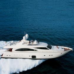 2011 - Ferretti Yachts - Ferretti 830