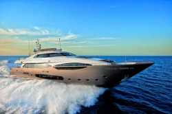 2014 - Ferretti Yachts - Custom Line 124-