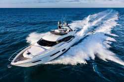 2017 - Ferretti Yachts - 700
