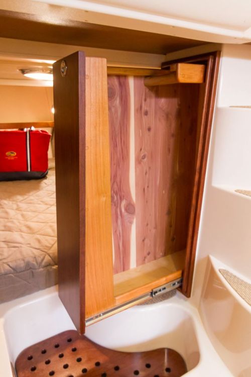 l_370-cherry-cedar-lined-pullout-hanging-closet