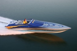2015 - Hustler Powerboats - 40 Classic