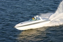 2015 - Hustler Powerboats - 49 Esprit De Soleil