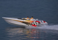 2008 - Hustler Powerboats - 344 Cheetah